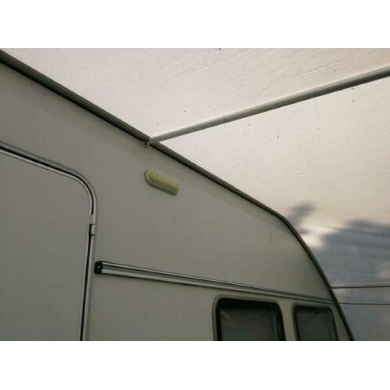 Kip cararavan luifel voor de 5.0 hyline / greyline.