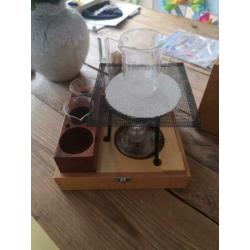 Mooie Scheikunde/school/les set in houten koffer.