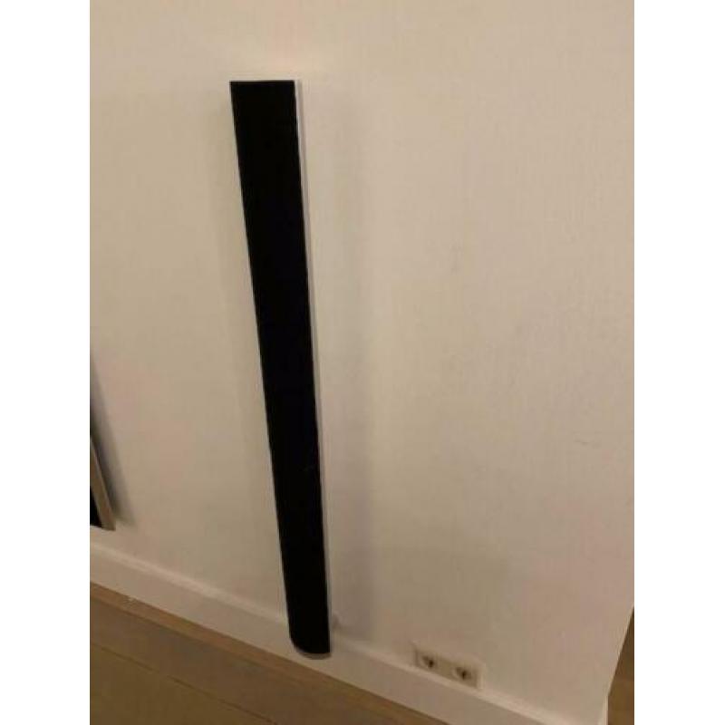 BeoLab 6000 inclusief muurbeugel B&O Bang en Olufsen