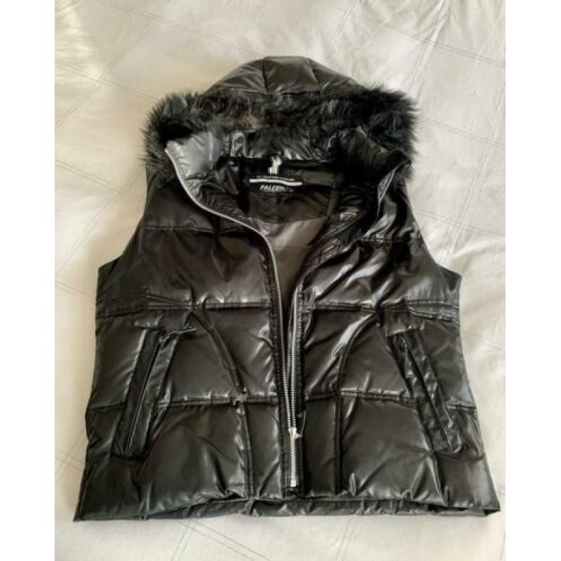 Falcon, prachtige zwarte zgan dames bodywarmer met capuchon