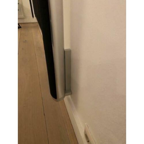 BeoLab 6000 inclusief muurbeugel B&O Bang en Olufsen