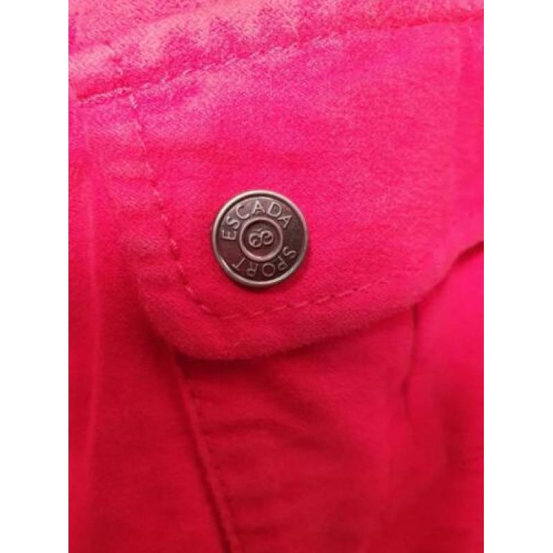 Jas Escada sport maat 40