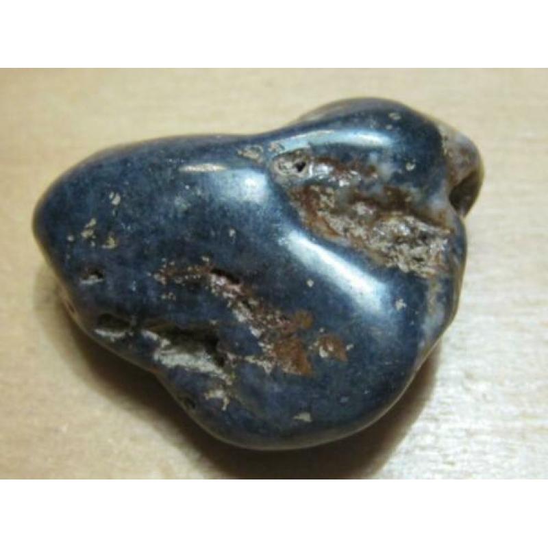 opruiming: 2x grote edelsteen BLAUWE SAFFIER (5)