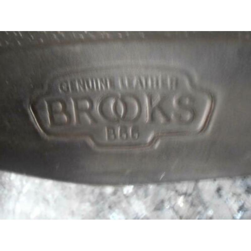 Brooks zadel. B66. Inclusief originele klem en zadelpen.