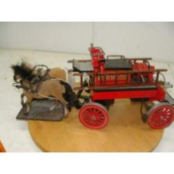 Brandweerauto Met Paarden