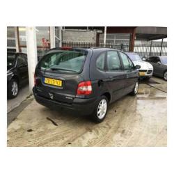 Renault Scenic 1.6 16V