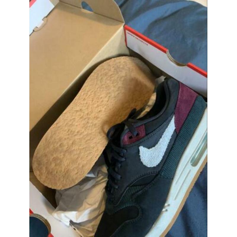 Nike Air Max 1 Premium maat 44 Dark Obsidian Crepe