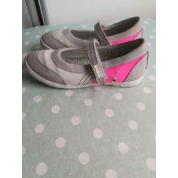 Ballerina, lage schoenen meisje maat 29