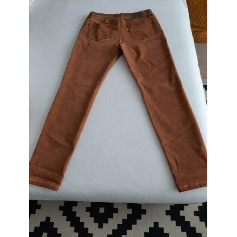 Nieuwe skinny cognac kleur. Broek dames.