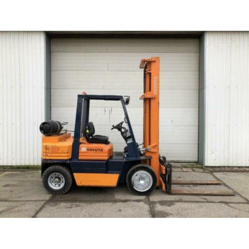 Toyota 5FG35 Heftruck LPG Sideshift