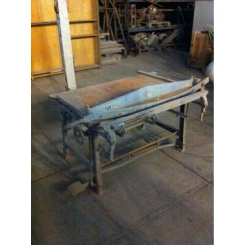 Vintage Snijtafel 120 L x 75 br 80 h
