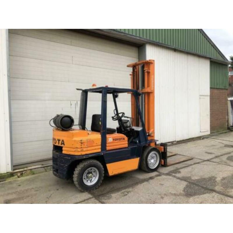 Toyota 5FG35 Heftruck LPG Sideshift