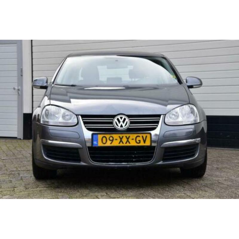Volkswagen Jetta 1.9 TDI Comfortline Business * CLIMATE CONT