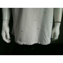 B keus: 8MM long shirt. Beige met print. Maat L. Vlekjes