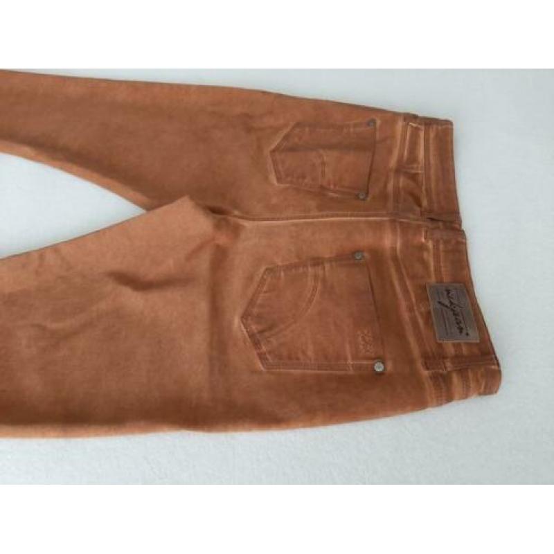 Nieuwe skinny cognac kleur. Broek dames.