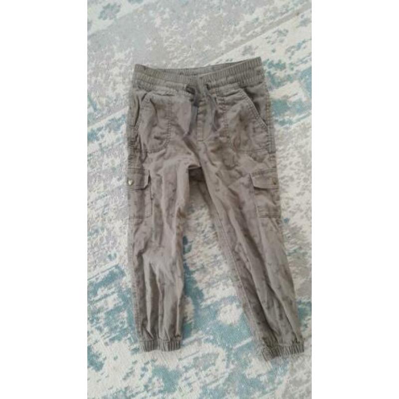 Meisjes kleding maat 98/104