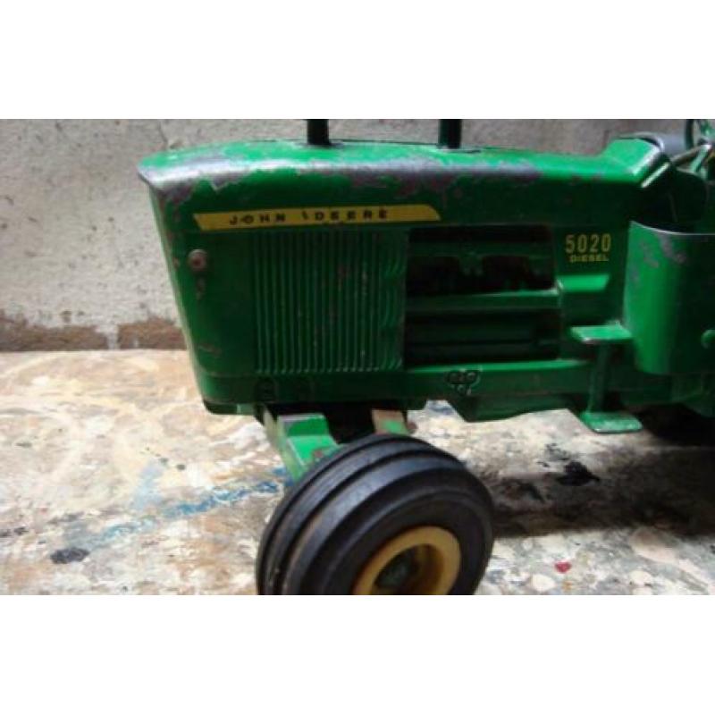 Tractor John Deere