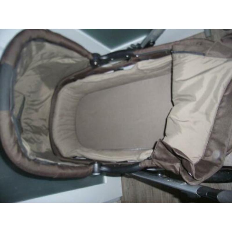 Mooi nette kinder /wandelwagen 2 in 1 maxi- cosi mura