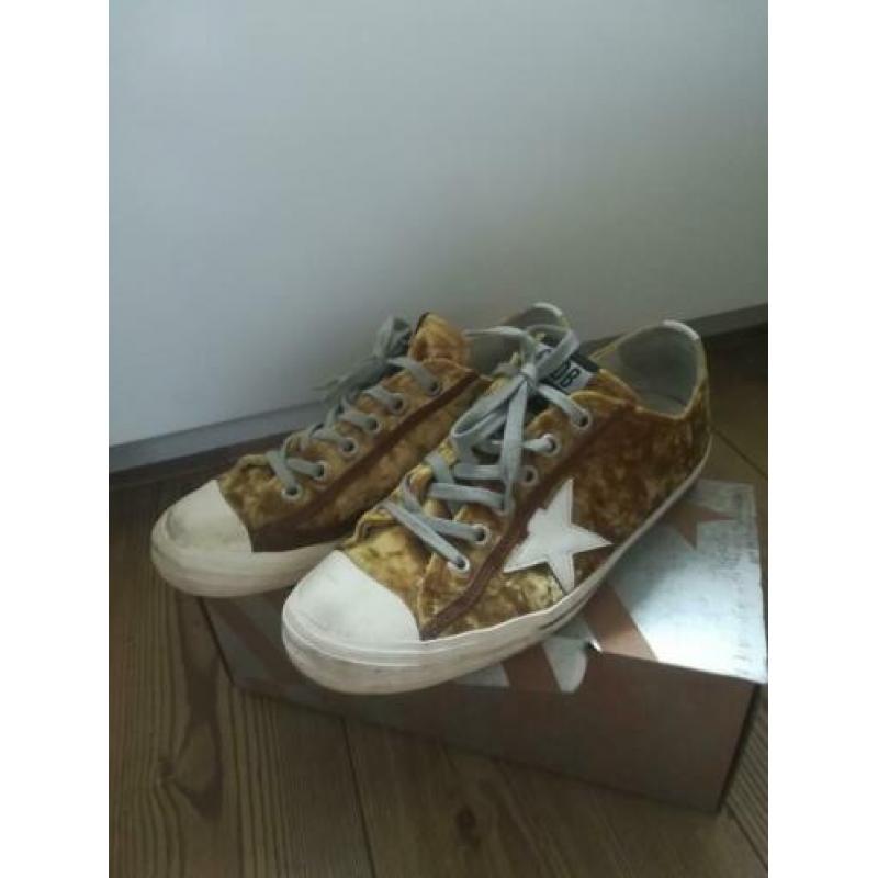 Golden goose
