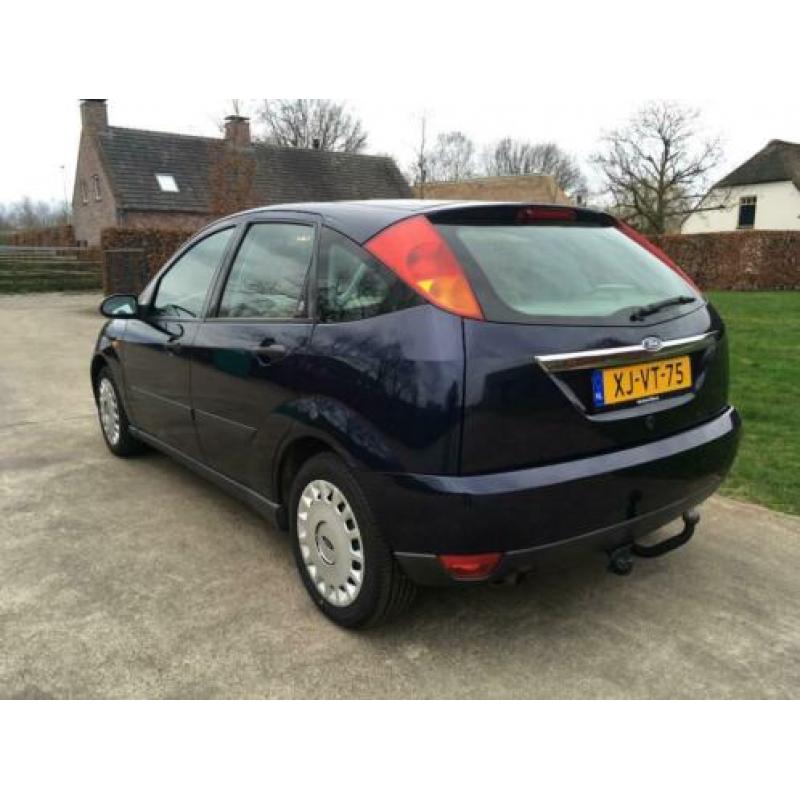 Ford Focus 1.6i 16V Ghia Uitvoering, 101 Pk !!!!