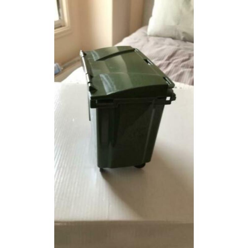 Afvalcontainer voor een poppenhuis