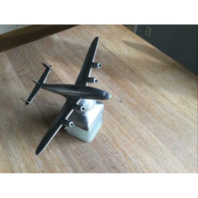 Lockheed Constellation, massief aluminium