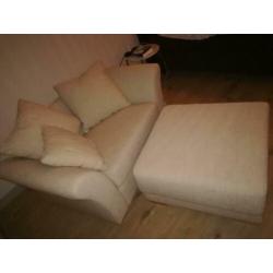 Sofa met poef