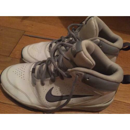 Nike gympen wit grijs maat 38