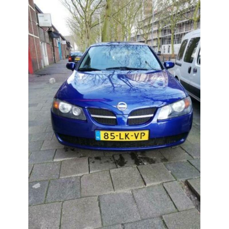 Nissan Almera 1.8 automaat bj 2003