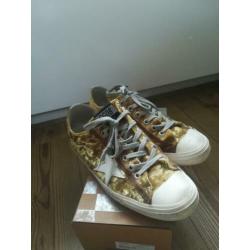 Golden goose