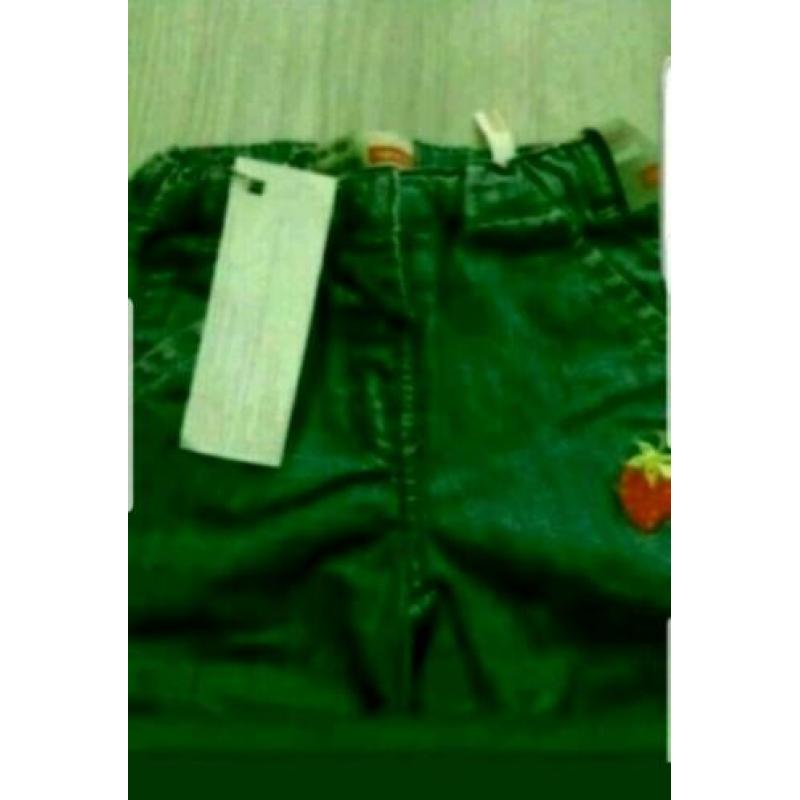 Nieuw broek maat 68