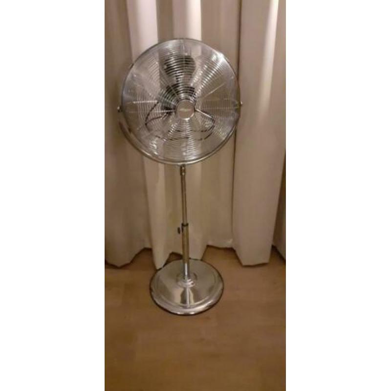 Superkrachtige Tristar met drie standen.