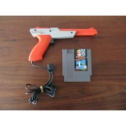 Nintendo NES Duck Hunt met Zapper pistool