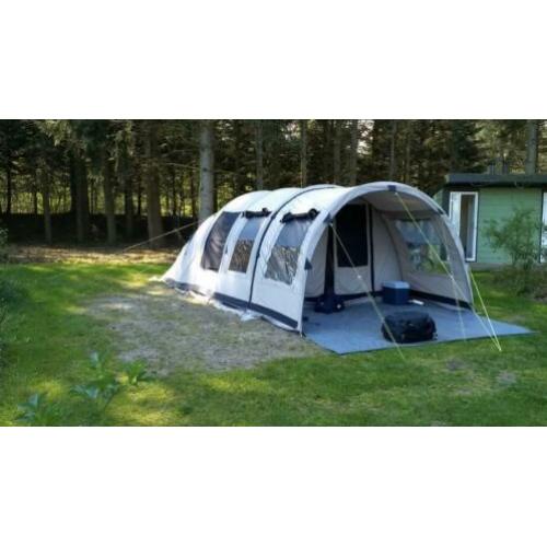 Vrijbuiters Tannon 320 deluxe