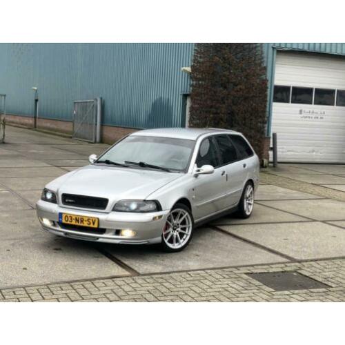 Volvo V40 2.0 T 2004 Grijs STAGE 1 TUNING MOOIE NETTE VOLVO