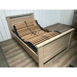 Elektrisch bed 200x120cm