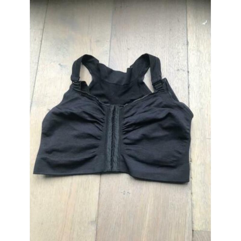 2 postoperatieve bh’s zwart M €25 incl verzenden