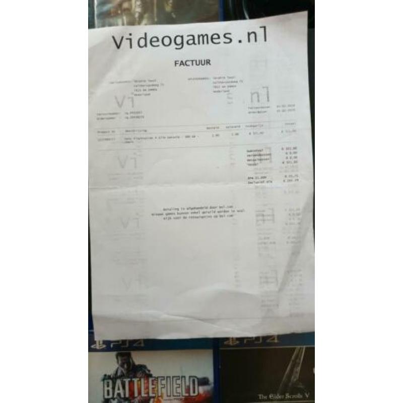 Playstation 4 met 1 controller en 9 spellen
