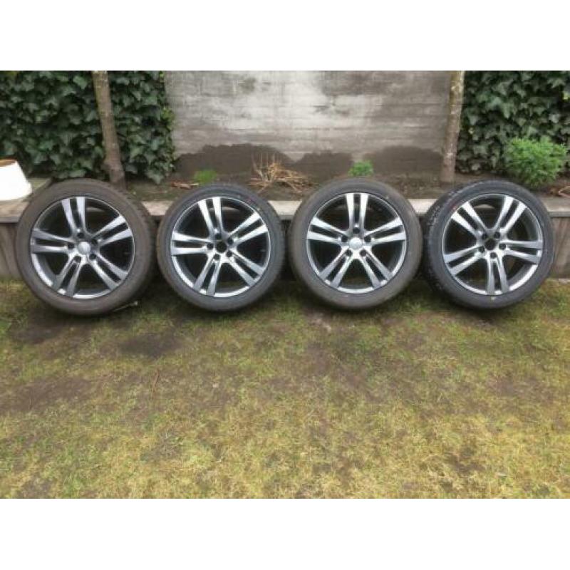 Nieuwe 17” velgen + banden 5x100 toyota avensis 215/45/17