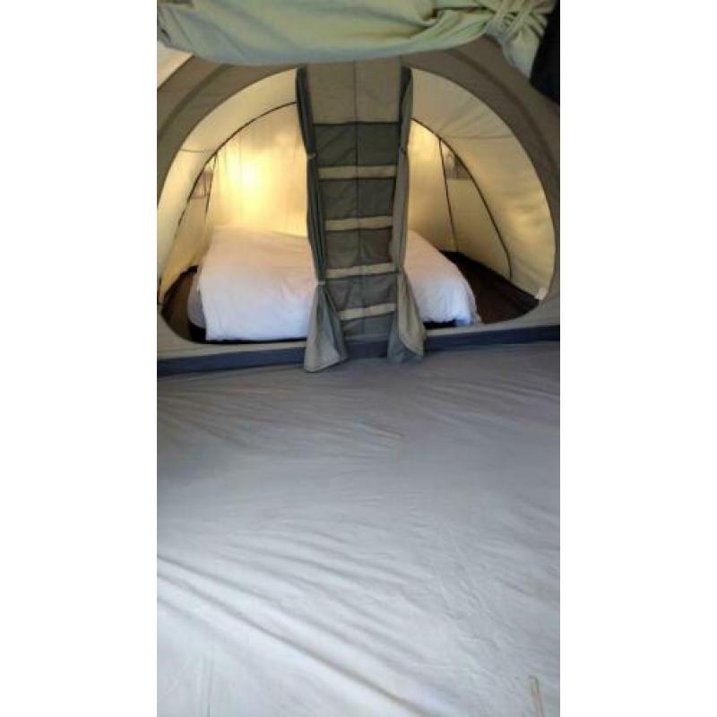 Vrijbuiters Tannon 320 deluxe
