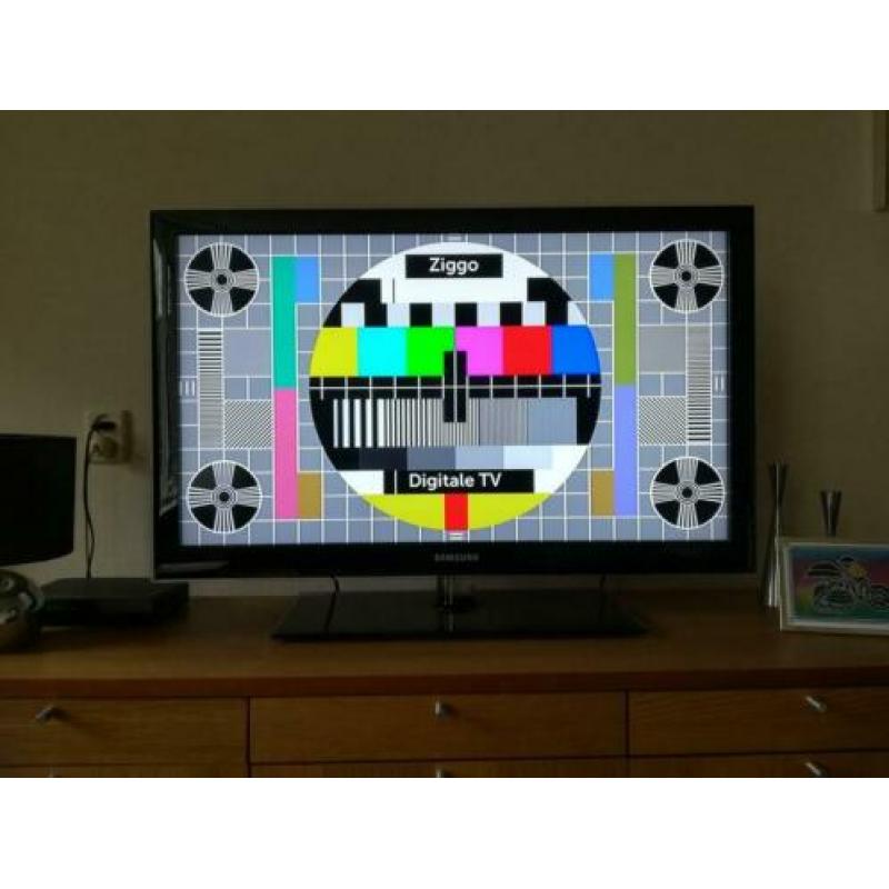 Samsung LCD TV LE37C630K1W