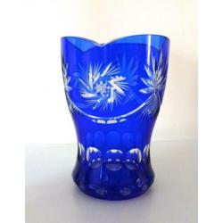 Kristal vaas helder blauw sierlijke gravering Bohemen 4649-k