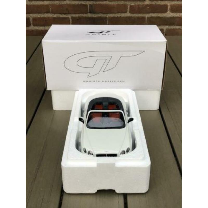GT Spirit 1:18 Bentley Continental GT V8S cabrio