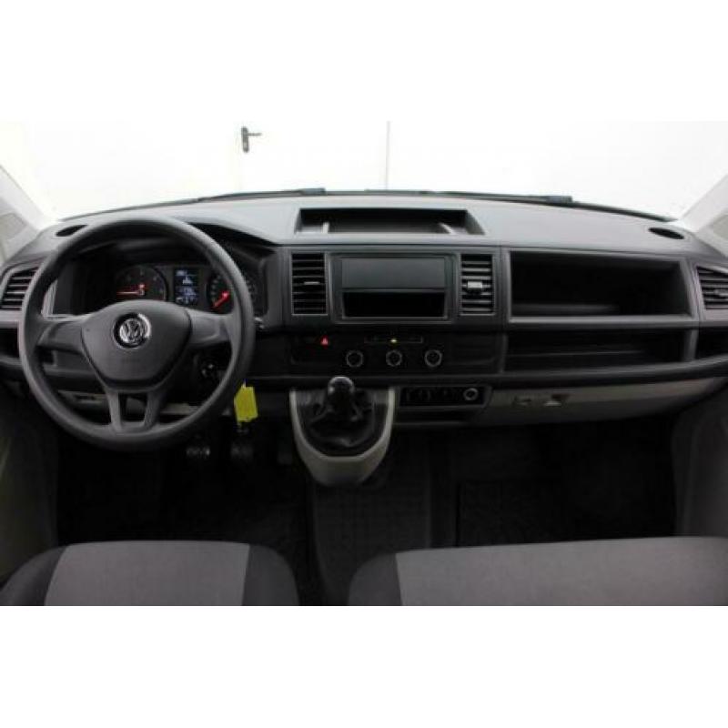 Volkswagen Transporter Kombi 2.0 TDI 9Pers BPM Vrij Airco El