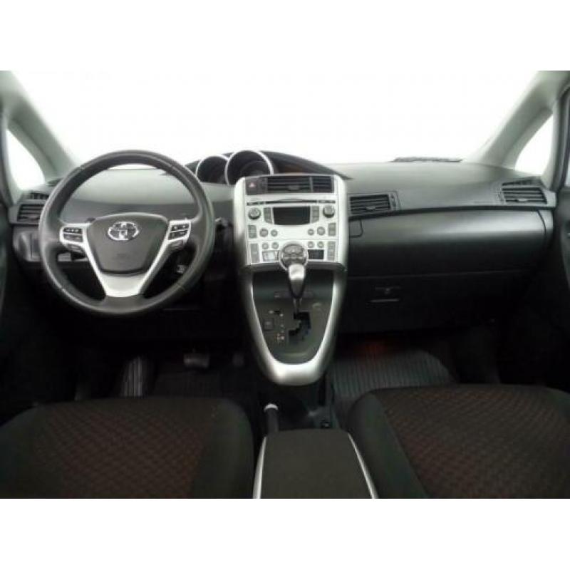 Toyota Verso 1.8 Aspiration l Keurige onderhouden Toyota Ver