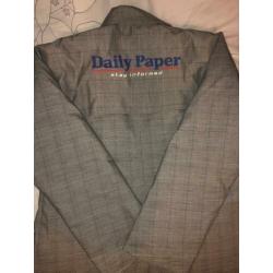 DAILY PAPER lange geruite jas