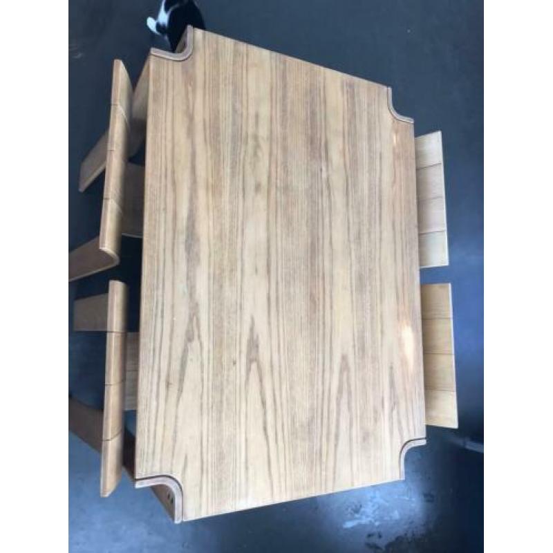 Eetkamerset Gijs Bakker stripstoelen Castelijn