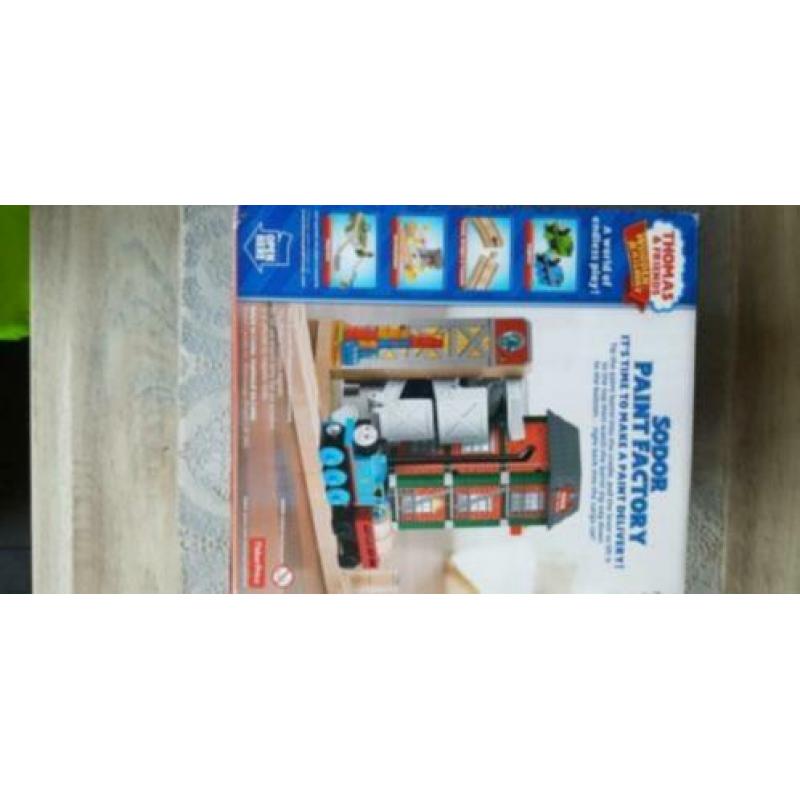 thomas de trein hout tidmouth remise