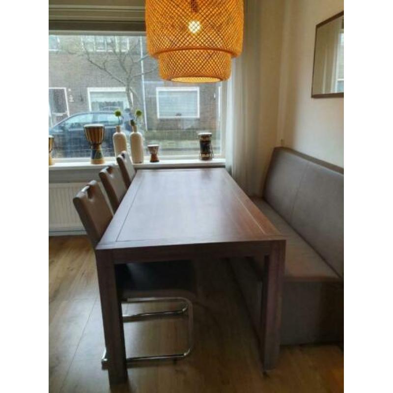 Complete woonkamer donker eiken Wandkast/Eettafel/Salontafel