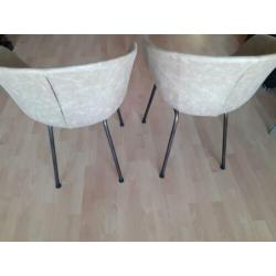 2 Mooie Kunstlederen stoelen, Nieuw! 50,-!